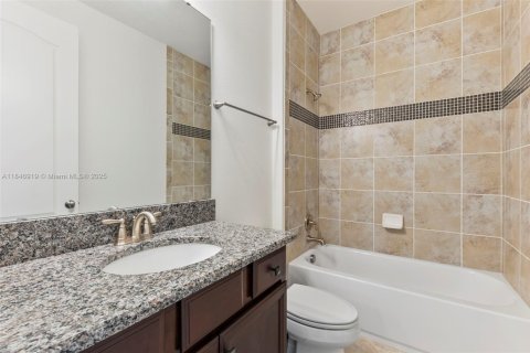 House in Orlando, Florida 5 bedrooms № 1845667 - photo 24