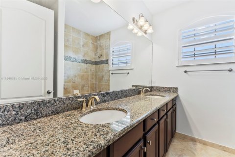 House in Orlando, Florida 5 bedrooms № 1845667 - photo 30