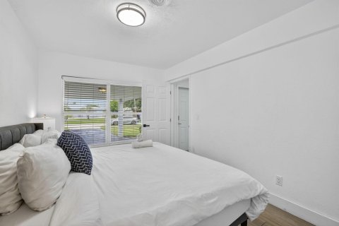 Villa ou maison à vendre à Fort Lauderdale, Floride: 3 chambres, 109.44 m2 № 2245857 - photo 17