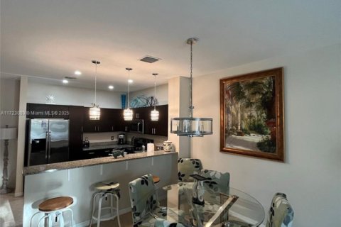 Adosado en alquiler en Pompano Beach, Florida, 3 dormitorios, 133.78 m2 № 1942975 - foto 8