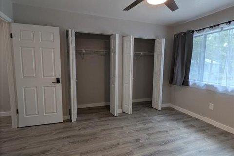 Condominio en alquiler en Gainesville, Florida, 2 dormitorios, 102.19 m2 № 1901124 - foto 11