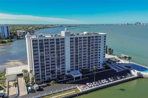 Condo in Clearwater, Florida, 2 bedrooms  № 2219316 - photo 3