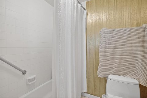 Condo in Clearwater, Florida, 2 bedrooms  № 2219316 - photo 26