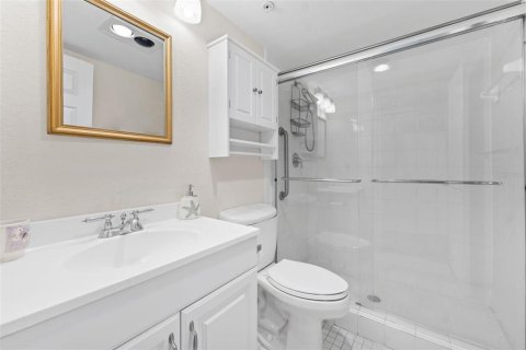 Купить кондоминиум в Сент-Питерсберг, Флорида 4 комнаты, 87.33м2, № 1444910 - фото 15