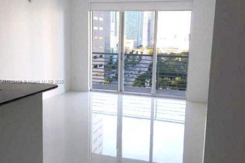 Condominio en venta en Miami, Florida, 2 dormitorios, 108.6 m2 № 1875476 - foto 2