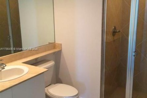 Condominio en venta en Miami, Florida, 2 dormitorios, 108.6 m2 № 1875476 - foto 19