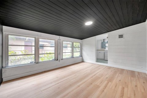 Casa en venta en Saint Petersburg, Florida, 3 dormitorios, 96.9 m2 № 1810754 - foto 15