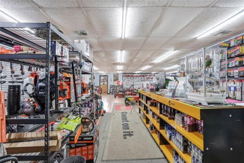 Immobilier commercial à vendre à Dover, Floride: 1124.12 m2 № 2207874 - photo 10