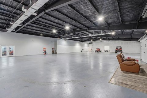 Immobilier commercial à vendre à Dover, Floride: 1124.12 m2 № 2207874 - photo 18