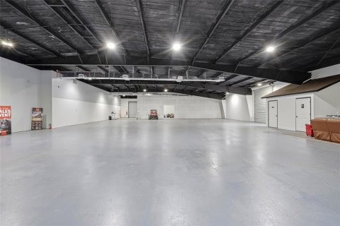 Immobilier commercial à vendre à Dover, Floride: 1124.12 m2 № 2207874 - photo 17
