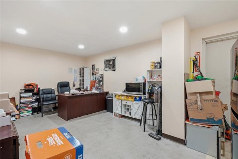 Immobilier commercial à vendre à Dover, Floride: 1124.12 m2 № 2207874 - photo 12
