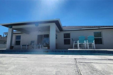 Casa en venta en Port Charlotte, Florida, 3 dormitorios, 135.45 m2 № 1515733 - foto 29