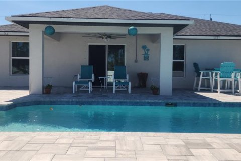 Casa en venta en Port Charlotte, Florida, 3 dormitorios, 135.45 m2 № 1515733 - foto 22