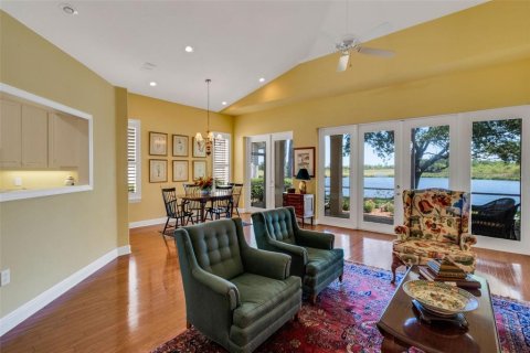 Villa ou maison à vendre à Lakeland, Floride: 4 chambres, 243.68 m2 № 1640702 - photo 15
