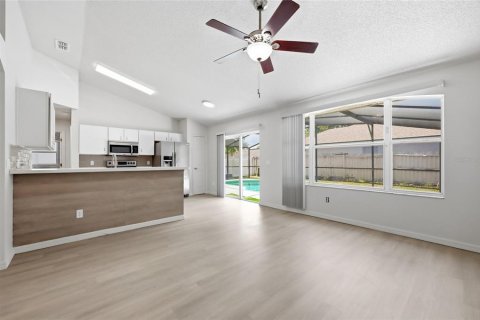 Villa ou maison à vendre à Ocoee, Floride: 3 chambres, 138.42 m2 № 2150094 - photo 6