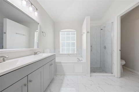 Villa ou maison à vendre à Ocoee, Floride: 3 chambres, 138.42 m2 № 2150094 - photo 11