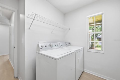 Villa ou maison à vendre à Ocoee, Floride: 3 chambres, 138.42 m2 № 2150094 - photo 15