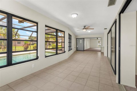 Купить виллу или дом в Венеция, Флорида 8 комнат, 220.74м2, № 2324219 - фото 11