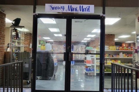 Condo in Miami Beach, Florida, 2 bedrooms  № 2043147 - photo 3