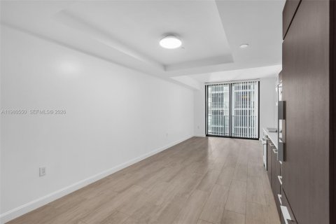 Condominio en venta en Miami, Florida, 1 dormitorio, 63.55 m2 № 2049554 - foto 11