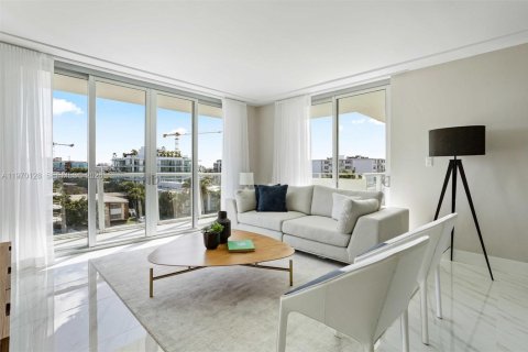 Condominio en venta en Bay Harbor Islands, Florida, 3 dormitorios, 120.4 m2 № 2030853 - foto 27