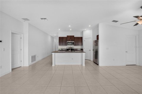 Villa ou maison à vendre à Wimauma, Floride: 3 chambres, 143.07 m2 № 2411677 - photo 15
