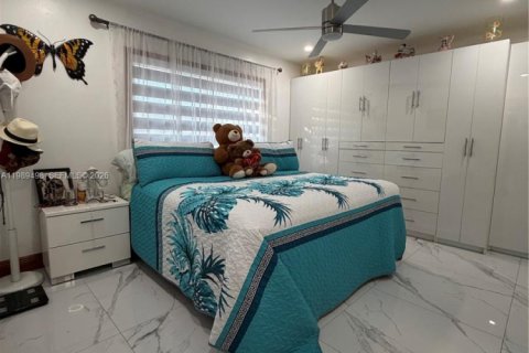 Купить виллу или дом в Майами, Флорида 5 спален, 204.94м2, № 2051597 - фото 14