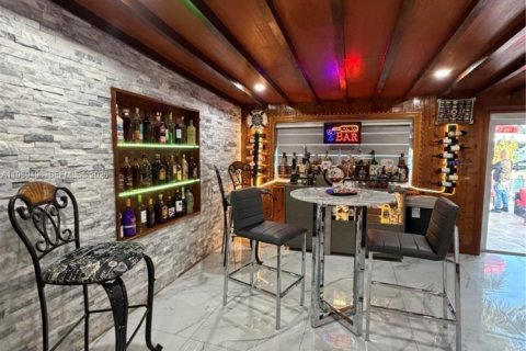 Купить виллу или дом в Майами, Флорида 5 спален, 204.94м2, № 2051597 - фото 12