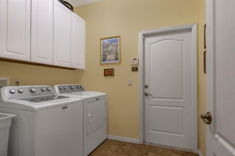 Купить виллу или дом в Юстис, Флорида 12 комнат, 208.75м2, № 1754749 - фото 16