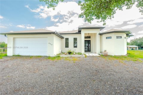 Villa ou maison à vendre à Clewiston, Floride: 3 chambres, 172.43 m2 № 2071013 - photo 2