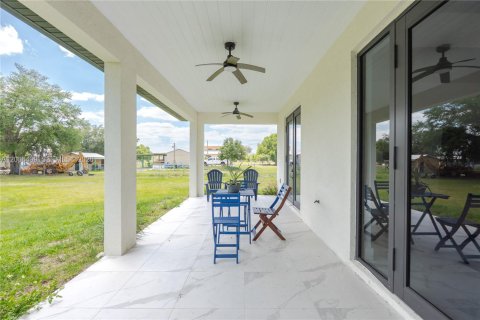 Villa ou maison à vendre à Clewiston, Floride: 3 chambres, 172.43 m2 № 2071013 - photo 30