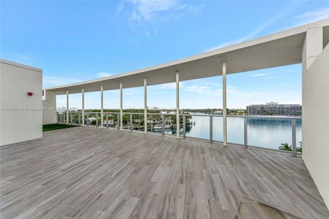 Copropriété à vendre à Miami Beach, Floride: 3 chambres, 207.26 m2 № 1943689 - photo 1