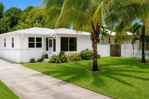 Villa ou maison à Hollywood, Floride 3 chambres, 110.74 m2 № 2184566