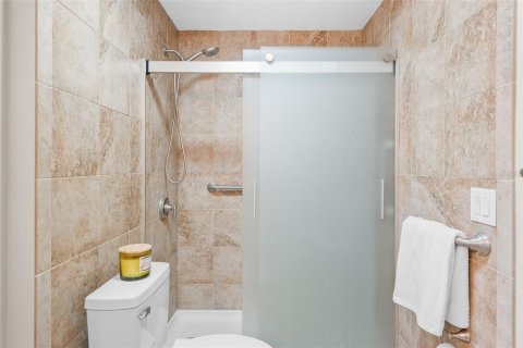 Купить кондоминиум в Нью-Порт-Ричи, Флорида 5 комнат, 76.83м2, № 2212990 - фото 14