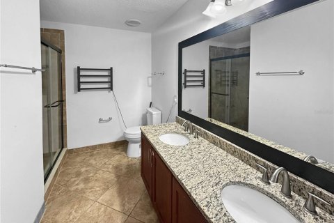 Touwnhouse à vendre à Orlando, Floride: 4 chambres, 211.82 m2 № 2210150 - photo 10