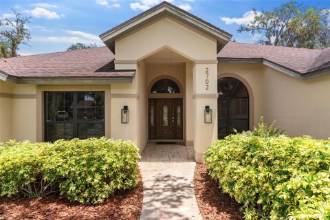 House in Plant City, Florida 4 bedrooms, 243.22 sq.m. № 1869672 - photo 4