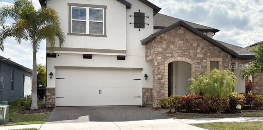 Casa en Tampa, Florida 4 dormitorios, 304.44 m2 № 2103576