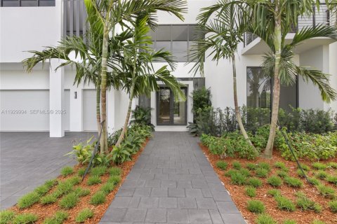 Villa ou maison à vendre à Weston, Floride: 5 chambres, 353.96 m2 № 1989381 - photo 6