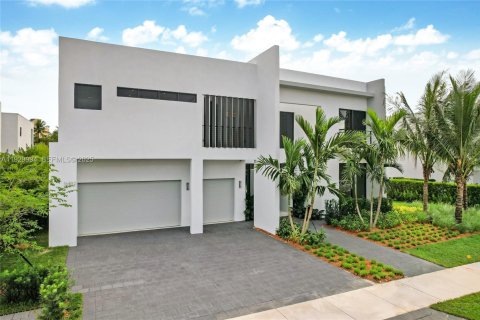 Villa ou maison à vendre à Weston, Floride: 5 chambres, 353.96 m2 № 1989381 - photo 3