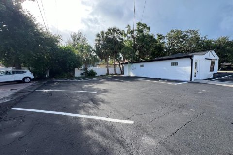 Propiedad comercial en venta en Tampa, Florida, 177.72 m2 № 1825158 - foto 4