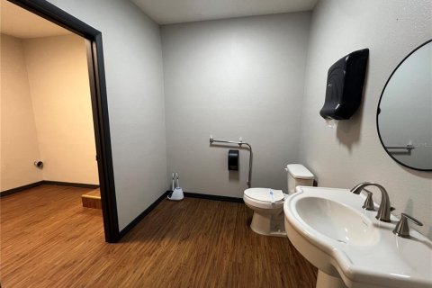 Propiedad comercial en venta en Tampa, Florida, 177.72 m2 № 1825158 - foto 25