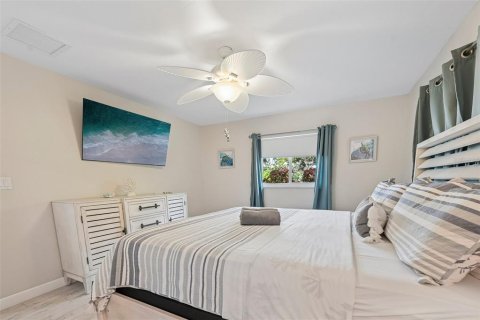 Villa ou maison à vendre à Nokomis, Floride: 2 chambres, 128.21 m2 № 2406261 - photo 12
