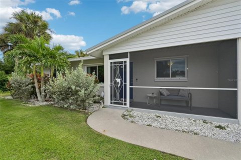 Villa ou maison à vendre à Nokomis, Floride: 2 chambres, 128.21 m2 № 2406261 - photo 6