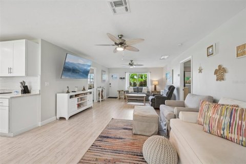 Villa ou maison à vendre à Nokomis, Floride: 2 chambres, 128.21 m2 № 2406261 - photo 23
