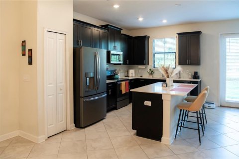 Townhouse in Orlando, Florida 3 bedrooms, 158.12 sq.m. № 1744304 - photo 5