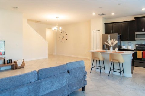 Townhouse in Orlando, Florida 3 bedrooms, 158.12 sq.m. № 1744304 - photo 6