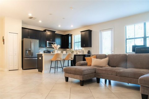 Townhouse in Orlando, Florida 3 bedrooms, 158.12 sq.m. № 1744304 - photo 7