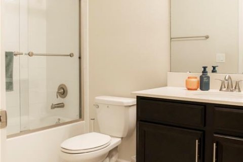 Townhouse in Orlando, Florida 3 bedrooms, 158.12 sq.m. № 1744304 - photo 18