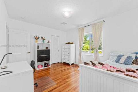 Villa ou maison à vendre à Miami Shores, Floride: 3 chambres № 2025429 - photo 18