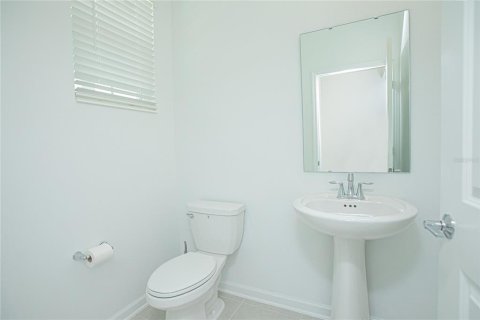 House in Kissimmee, Florida 3 bedrooms, 166.76 sq.m. № 2116159 - photo 15